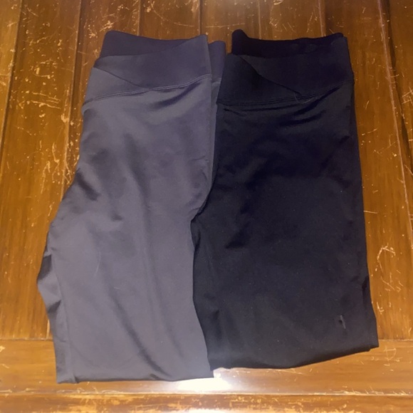 Express Bundle Leggings Gray & Black - Picture 2 of 5